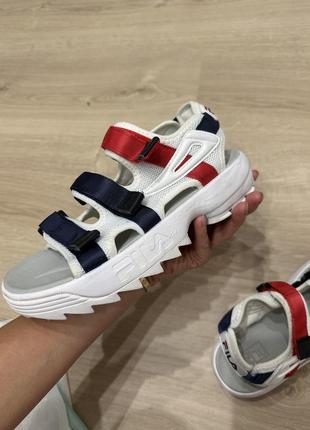 Босоножки fila