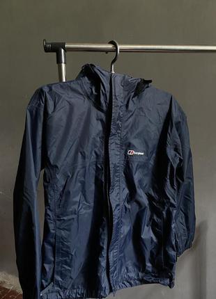 Ветровка berghaus