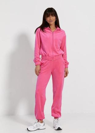 Костюм плюшевий