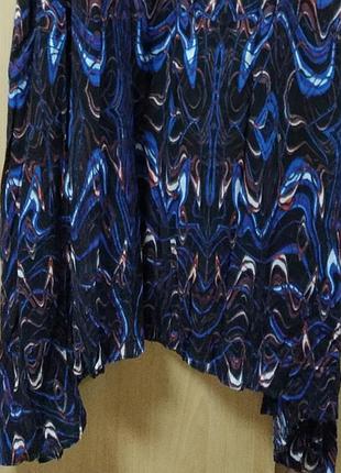 Платье очень большое. 6