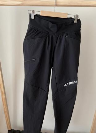 adidas Raf штани