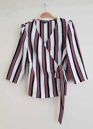 Ошатна блузка на запах l/m