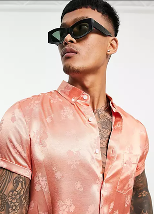Шведка рубашка asos design - regular fit satin shirt in copper floral jacquard