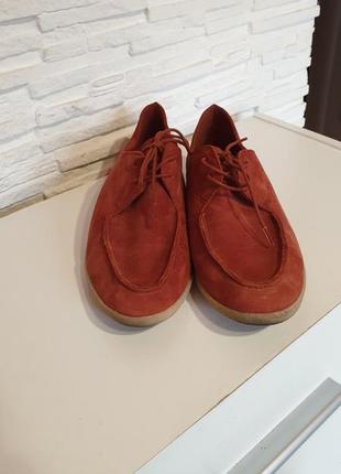 Яркие кожаные туфли нубук clarks5 фото