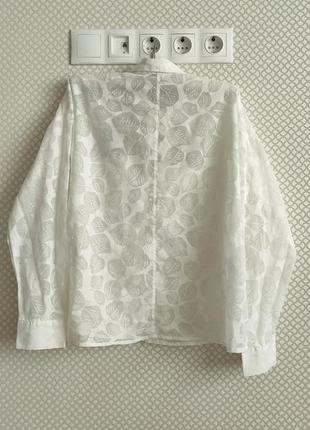 Біла сорочка tom tailor з цікавої тканини2 фото