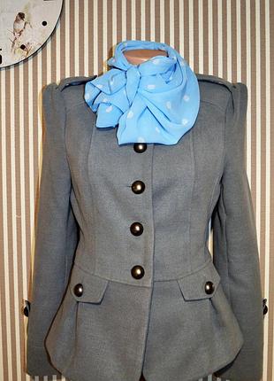 Демісезонні пальта піджаки