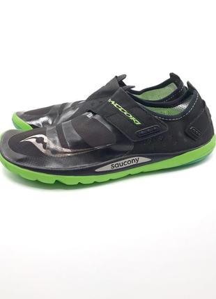 Оригінальні бігові кросівки saucony hattori. розмір: 42, 44, 44.53 фото