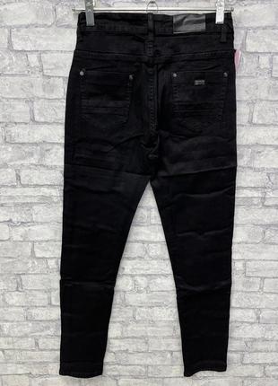 Женские черные прямые джинсы большого размера с высокой посадкой2 фото