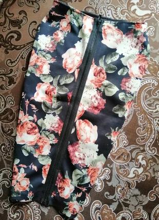Юбка спідниця карандаш в цветы миди на всю длину замок xs-s h&m