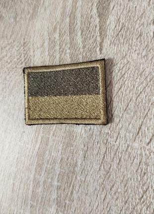 Флаг украины полевое масло 4.5 на 3 см. на липучке. вышивка