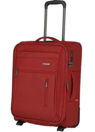 Чемодан travelite capri red s exp (tl089807-10)