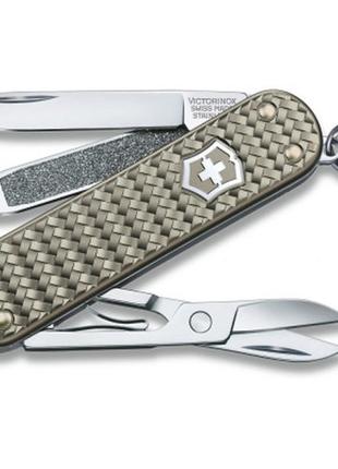 Нож victorinox classic sd precious alox infinite gray (0.6221.4031g)