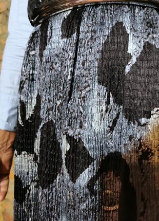 Винтажная жатая плиссированная юбка миди плиссе в принт пятна из вискозы4 фото