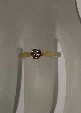 Золотое кольцо с коричневым бриллиантом 0,44 карат. желтое золото! новое (код: 15805)3 фото