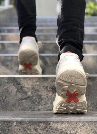 Удобные мужские кроссовки adidas в стильном бежевом цвете (весна-лето-осень)😍5 фото