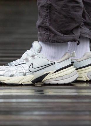 Женские кроссовки nike runtekk  "summit white metalic silver”#найе