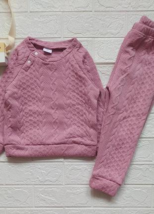 Стильный костюм