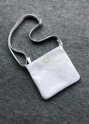 Шикарний месенджер lacoste pvc messenger bag white