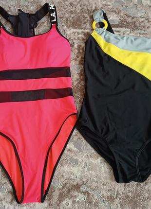 Жіночі суцільні купальники нові