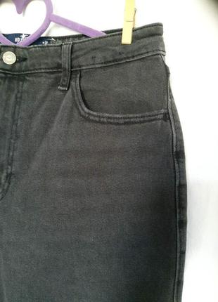 98% коттон женские брендовые рваные стрейчевые графитовые джинсы hollister с потертостями..w 30l315 фото