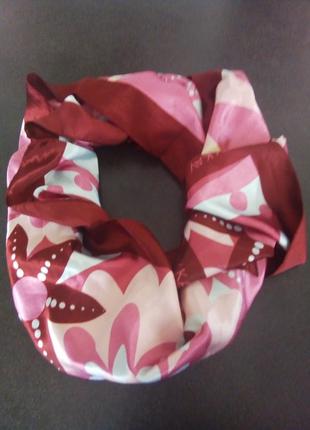 Атласный шарф (косынка, платок) в розово-винных тонах9 фото