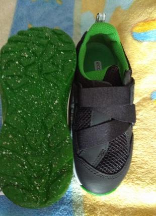 Стильные кроссовки ecco biom 3