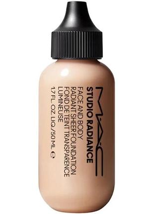 Тональна основа для зайвої якості мас studio radiance face and body radiant sheer foundation n2 50ml2 фото