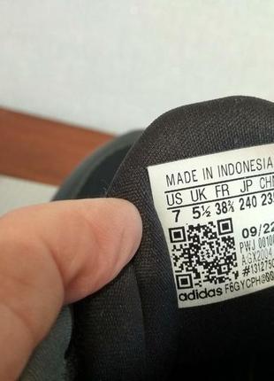 Adidas чорні кросівки, оригінал. ідеальний стан 36-37, 24см2 фото