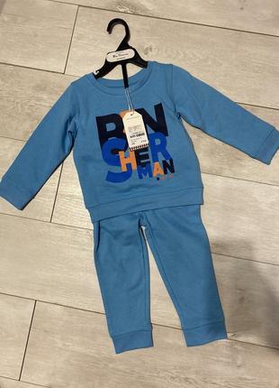 Дитячий костюм на легкому флісі ben sherman 12, 18   24 та 36 місяців