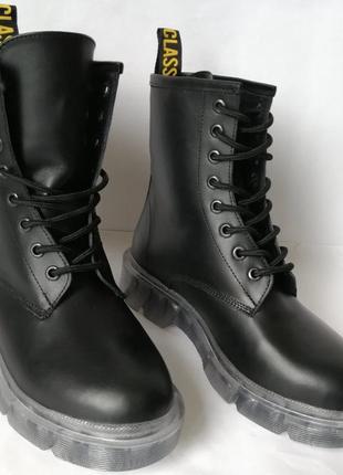 Женские зимние кожаные ботинки  на платформе  шнуровка черные6 фото