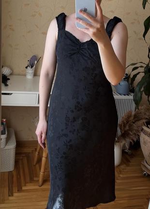 Черное атласное платье hyphen2 фото