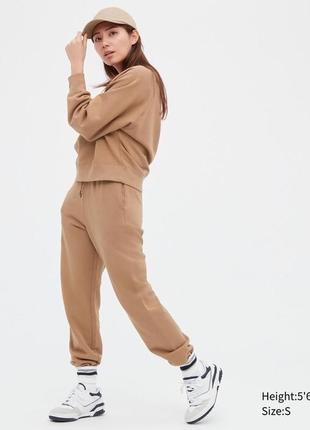 Костюм uniqlo