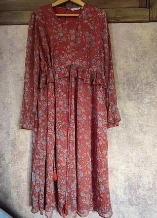 Шифоновое длинное платье