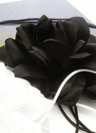 Чокер чорна квітаа на шию. прикраса на шию «пишна чорна квітка»5 фото