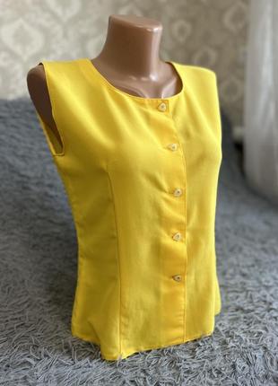 Блузка. рубашка. жовта блузка.жовта блузка без рукавів.4 фото