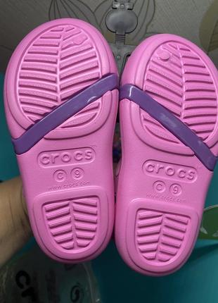 C9 босоножки crocs. оригинал.3 фото