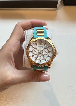 Годинник guess