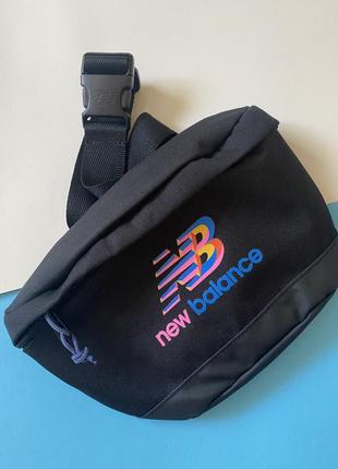 Сумка на пояс new balance urban waist bag чорна