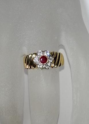 Золотое кольцо с рубином и бриллиантами 0,36 карат 17,5 мм. желтое золото. новое2 фото