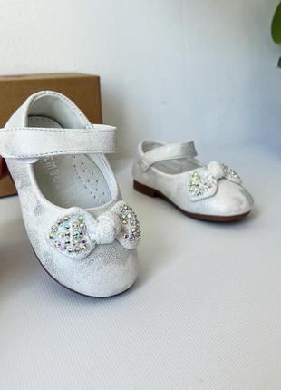 Туфли туфельки праздничные нарядные с бантиком