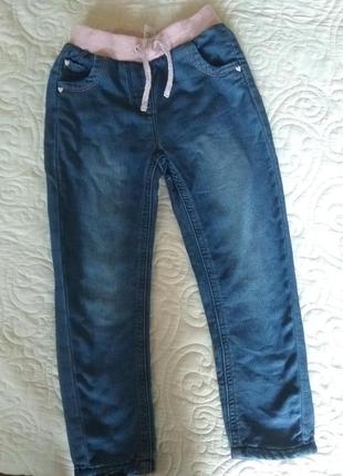 Брюки, джинсы на девочку