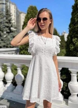 Шикарна біла сукня з прошви💕💖