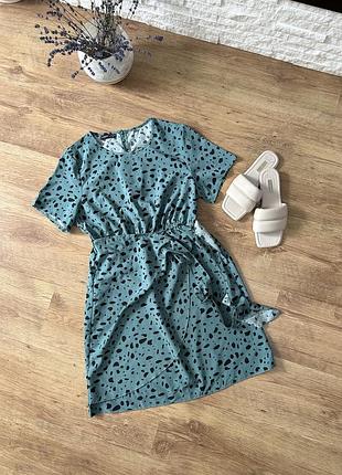 Плаття she in 8