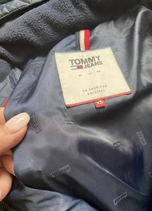 Tommy hilfiger продам куртку5 фото