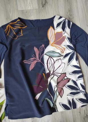 Стильна легка блуза в квіти нарядна4 фото