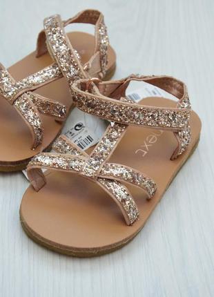Босоножки на девочку с блестками