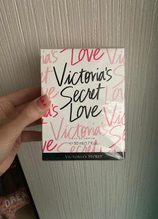 Парфюмированная вода victoria secret love