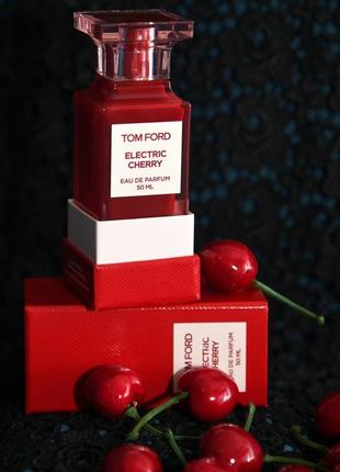 Electric cherry
tom ford (розпив 2мл,  оригінал)1 фото