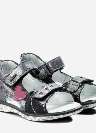 Новые красивейшие кожаные босоножки lasocki kids p. 20