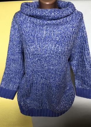 Стильный свитер синий